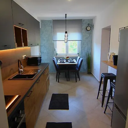 Apartment Apartman Stella Veruda